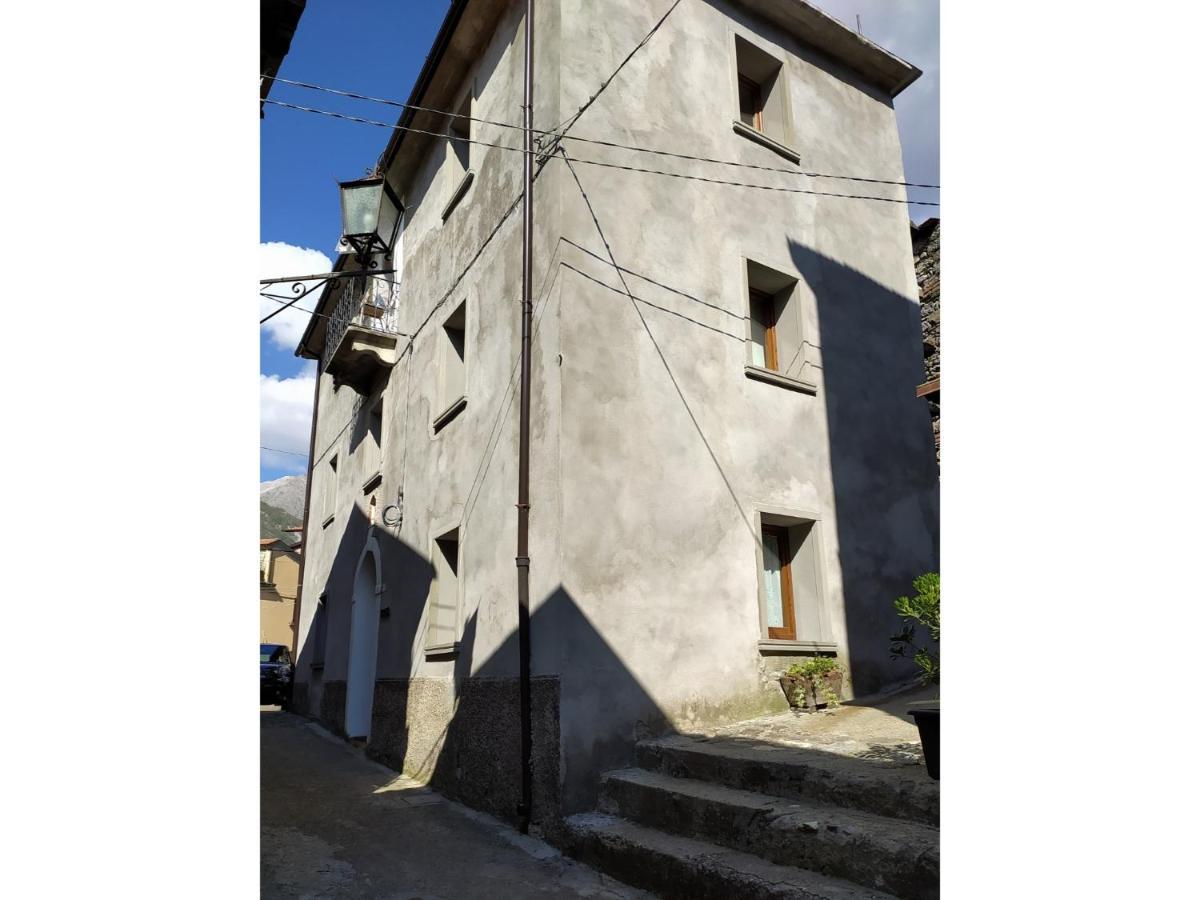 Casa Vacanze Al Colletto Vagli di Sotto Esterno foto